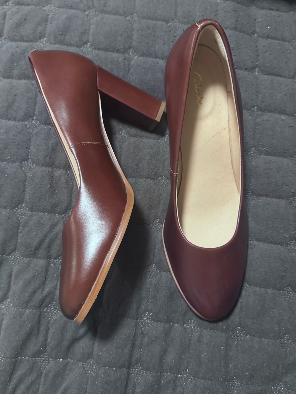 Clarks Women's Burgundy Leather Block Heel Pumps